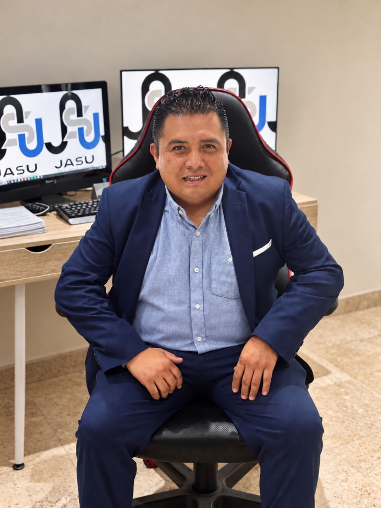 Carlos Emilio Suárez Cruz